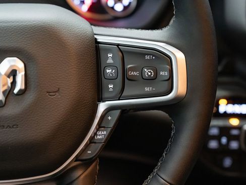 New 2026 RAM 1500 4x4 Crew Cab image 15