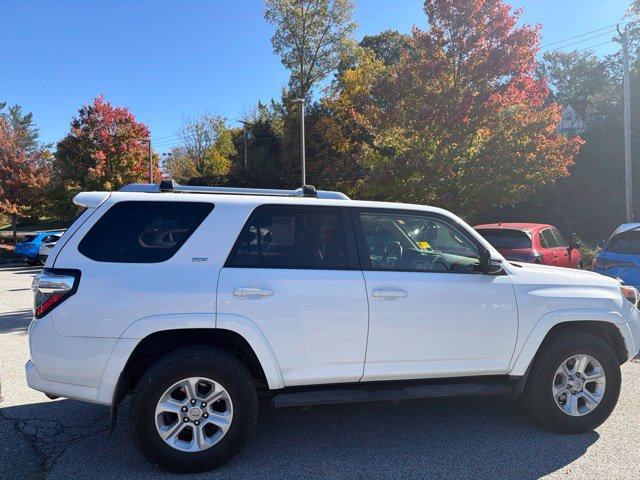 Used 2018 Toyota 4Runner SR5 Premium AWD/4WD image 9