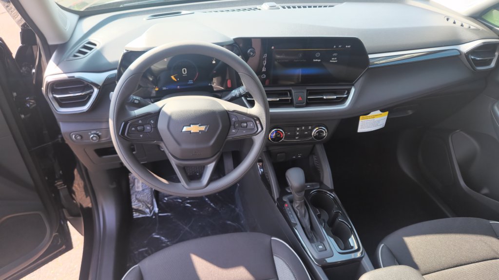 New 2026 Chevrolet TrailBlazer LS FWD image 24