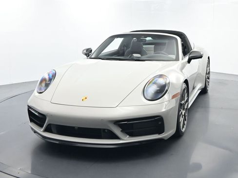 Used 2024 Porsche 911 Targa 4S image 15