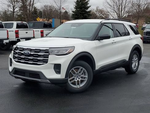 New 2026 Ford Explorer Active image 1