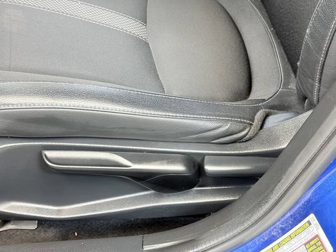 Used 2019 Honda Civic Sport image 14