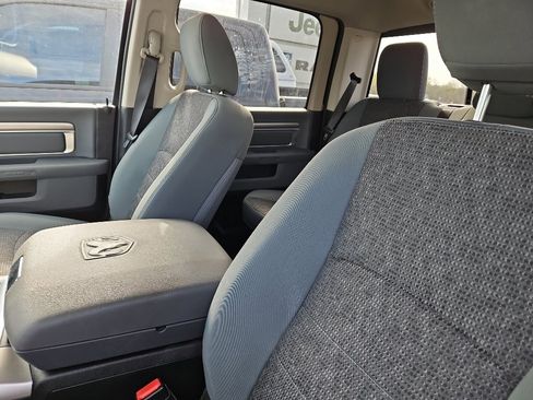 Used 2018 RAM 1500 Big Horn AWD/4WD image 7