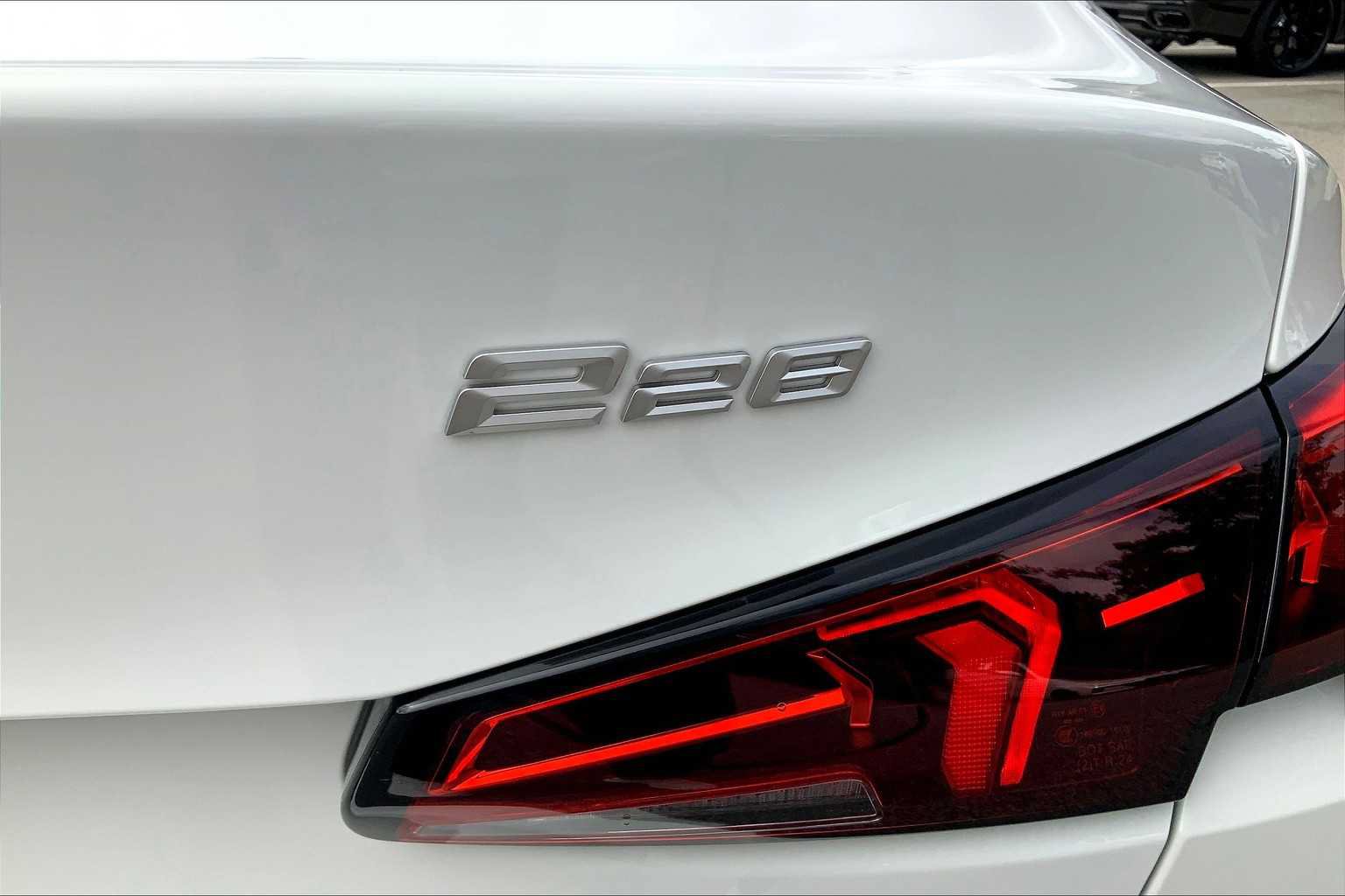 Used 2026 BMW 228i w/ Premium Package FWD image 15
