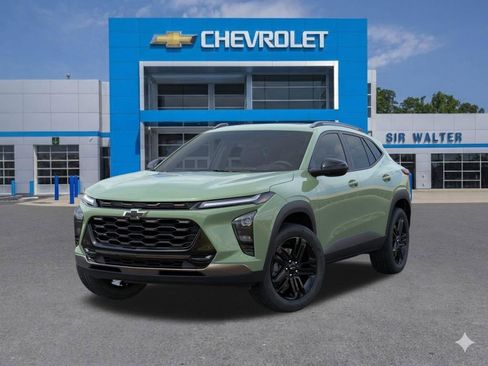 New 2026 Chevrolet Trax ACTIV w/ Sunroof Package FWD image 7