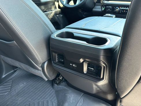 Used 2023 Chevrolet Silverado 1500 LT Trail Boss w/ LT Trail Boss Premium Package AWD/4WD image 18