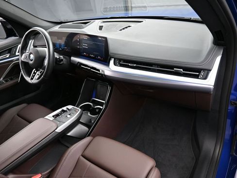 Used 2024 BMW X1 xDrive28i w/ Premium Package image 33