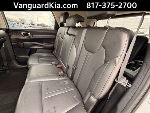 Certified 2025 Kia Sorento S FWD image 23