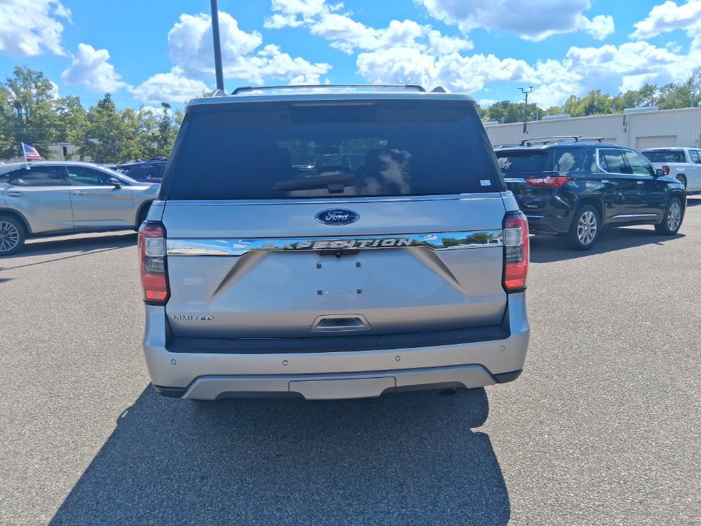 Used 2021 Ford Expedition Limited AWD/4WD image 6