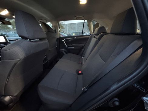 Used 2025 Toyota RAV4 LE image 24