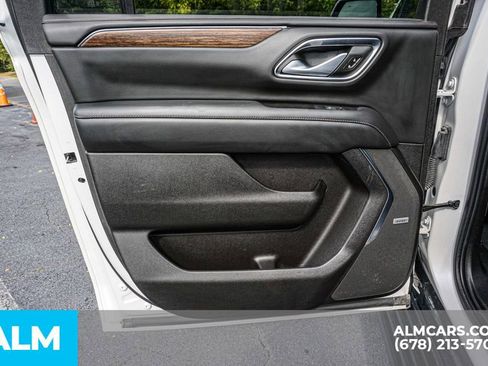 Used 2022 Chevrolet Suburban High Country image 52