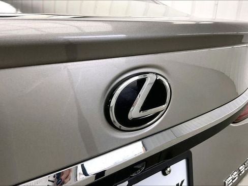 Used 2020 Lexus ES 350 350 Luxury image 32