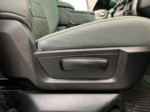 Used 2016 RAM 1500 Big Horn image 23