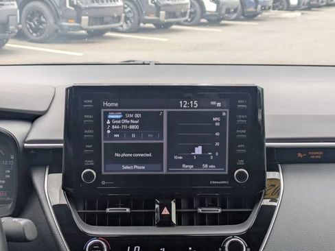 Used 2022 Toyota Corolla SE image 16