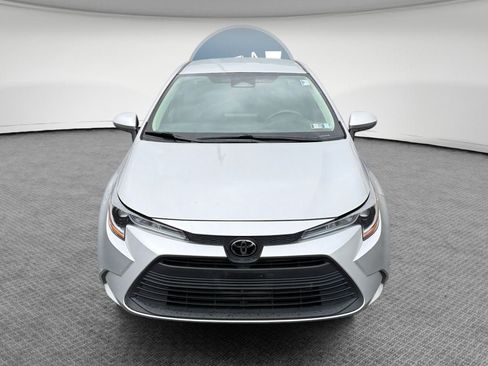 Certified 2024 Toyota Corolla LE FWD image 9