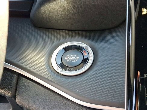 New 2025 Jeep Grand Cherokee L Laredo image 15