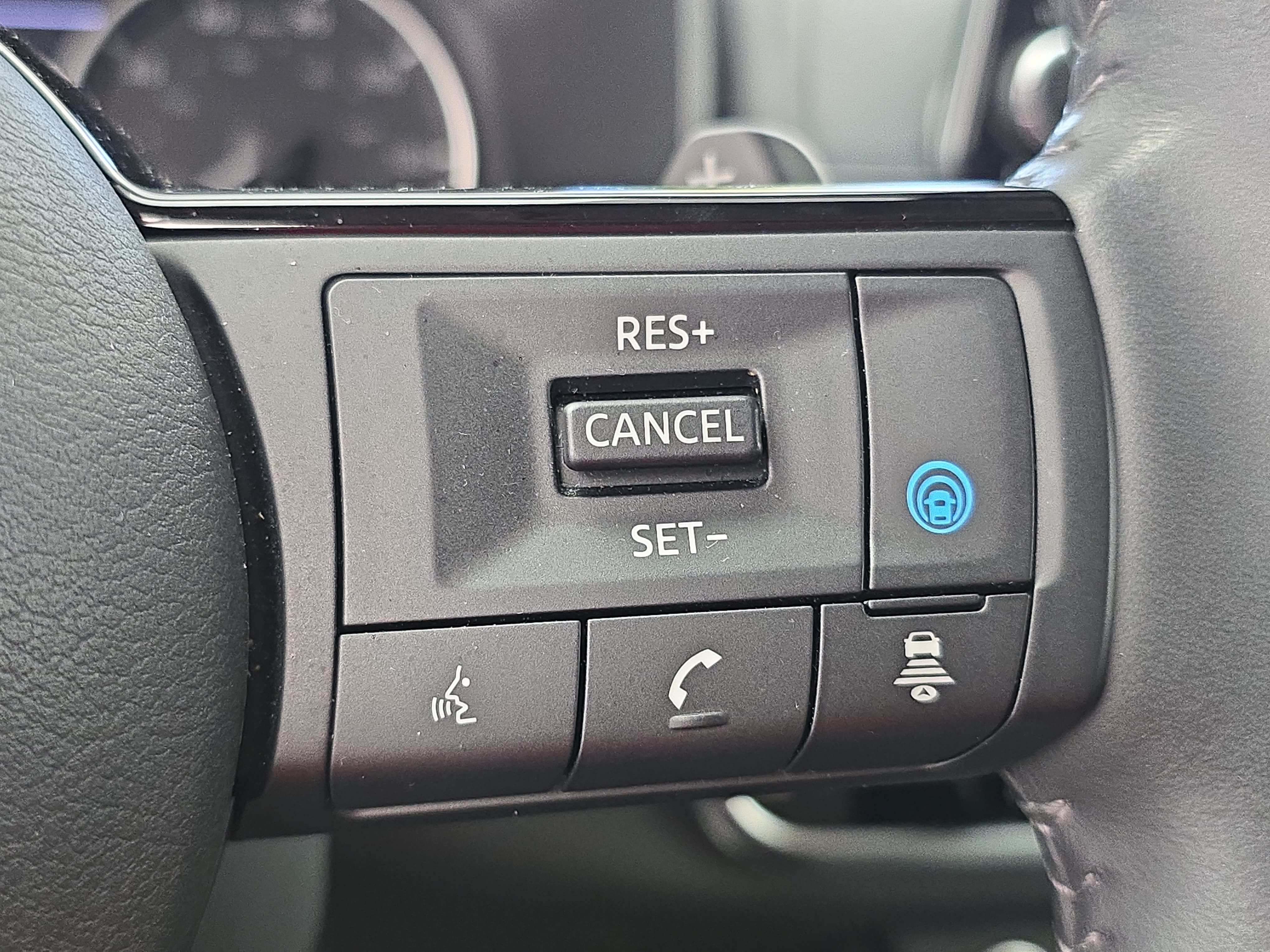Certified 2023 Nissan Rogue SV w/ SV Premium B Package FWD image 18