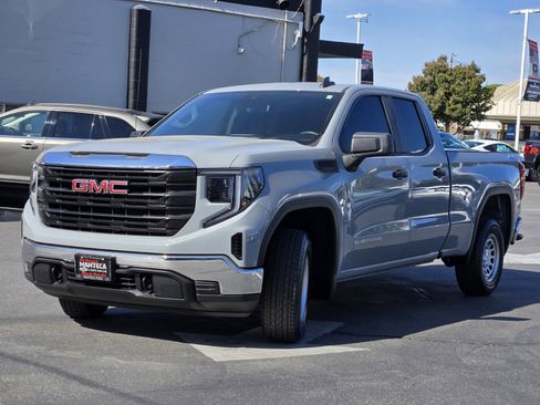 Used 2024 GMC Sierra 1500 Pro w/ Pro Value Package image 8