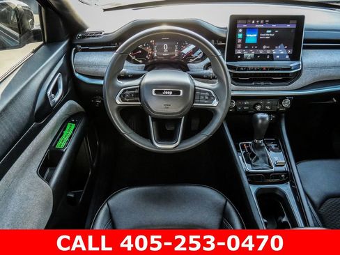 Used 2024 Jeep Compass Latitude AWD/4WD image 25