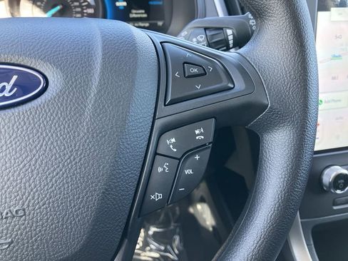 New 2024 Ford Edge SE image 11