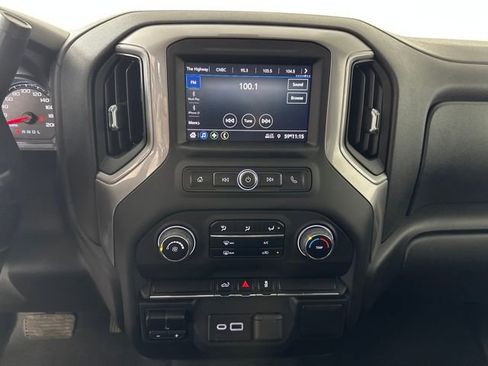 Used 2021 Chevrolet Silverado 1500 Custom image 21