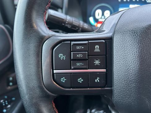 Used 2024 Ford Expedition Limited image 21