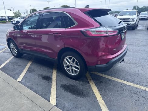 Used 2021 Ford Edge SEL w/ Convenience Package AWD/4WD image 12