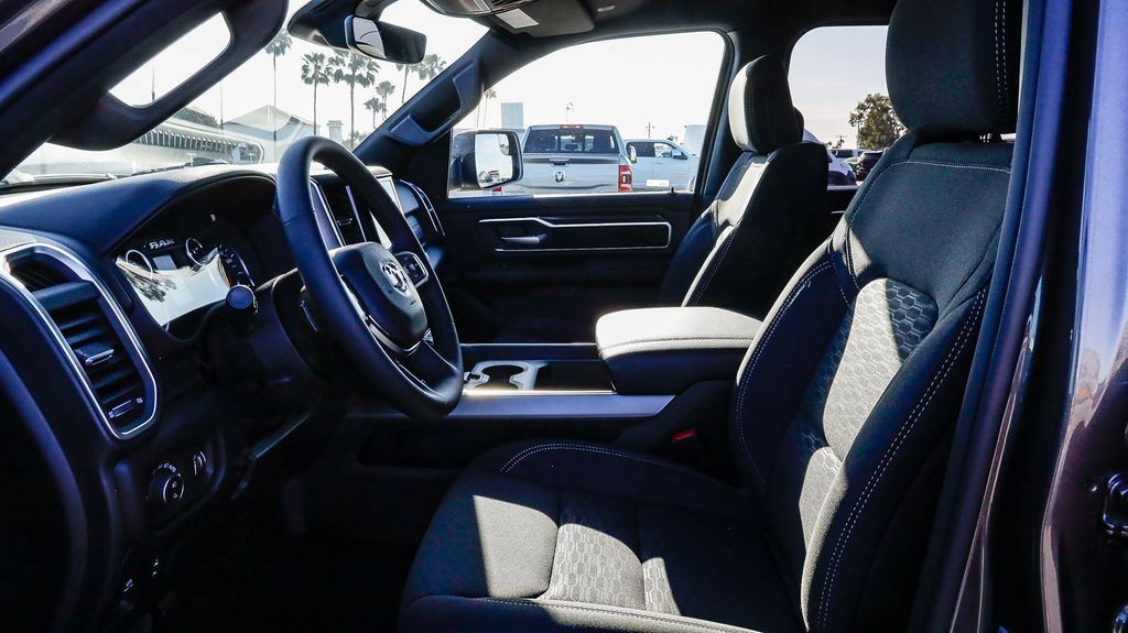 New 2026 RAM 1500 Big Horn AWD/4WD image 21