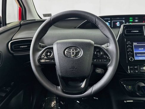 Used 2020 Toyota Prius XLE w/ Advanced Technology Package FWD image 11