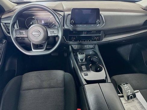 Certified 2023 Nissan Rogue SV FWD image 19
