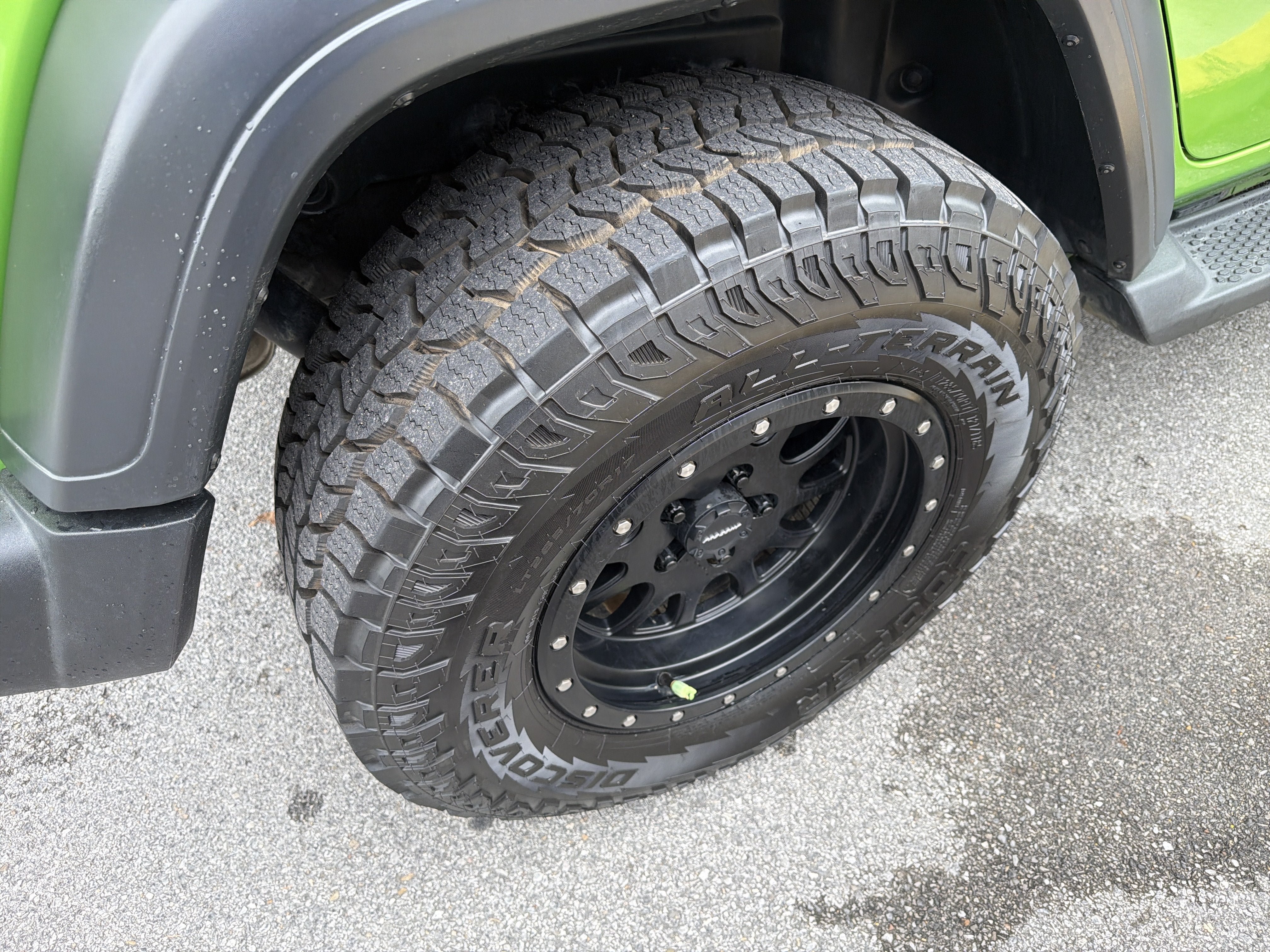 Used 2018 Jeep Wrangler Unlimited Sport S AWD/4WD image 25