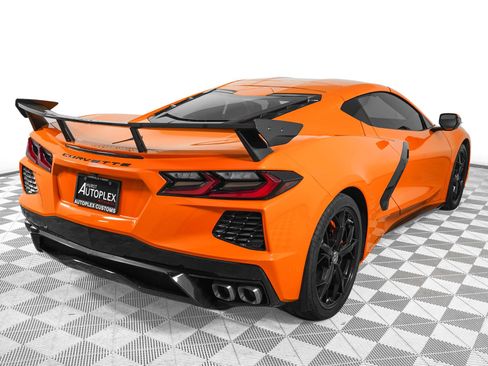 Used 2023 Chevrolet Corvette Stingray Coupe w/ 1LT RWD image 5