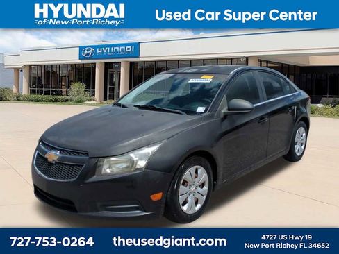 Used 2012 Chevrolet Cruze LS w/ Connectivity Package FWD image 1