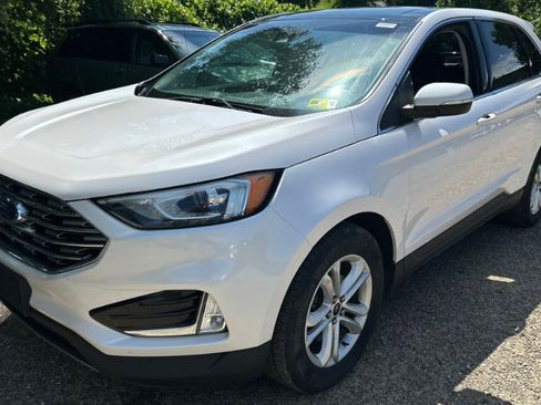Used 2019 Ford Edge SEL w/ Equipment Group 201A AWD/4WD image 4