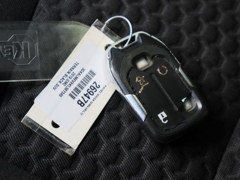 Used 2019 GMC Terrain SLE w/ Driver Convenience Package FWD image 32