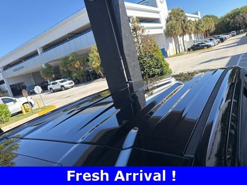 Used 2023 Chevrolet Silverado 1500 LT image 8