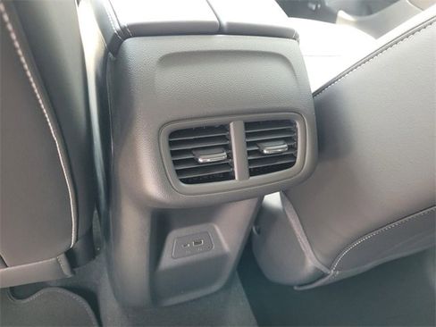 New 2025 Buick Envision Sport Touring image 7