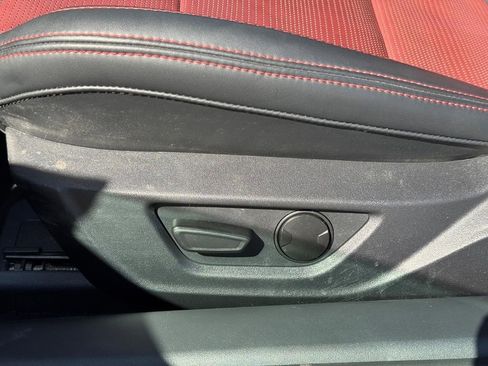 Used 2025 Ford Mustang Premium RWD image 21
