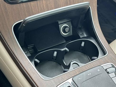 Used 2021 Mercedes-Benz GLC 300 4MATIC image 30