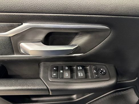 Used 2019 RAM 1500 Big Horn AWD/4WD image 15