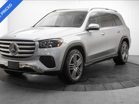 Used 2025 Mercedes-Benz GLS 450 4MATIC image 8