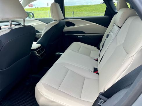 Used 2023 Lexus RX 350 Premium w/ Accessory Package AWD/4WD image 13