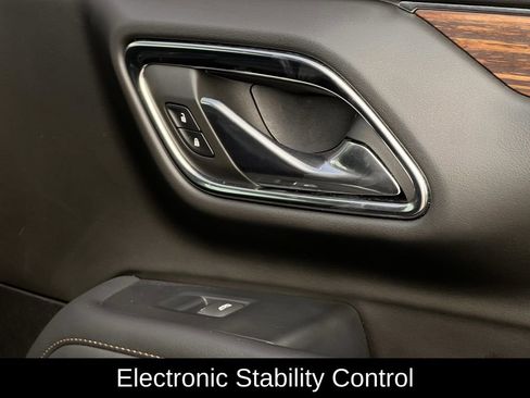 Used 2023 Chevrolet Tahoe High Country image 33