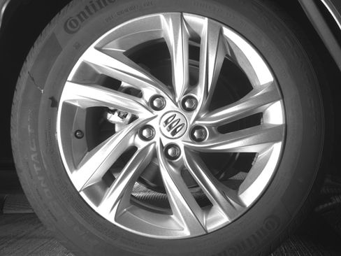 Used 2025 Buick Envista Sport Touring FWD image 15