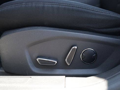 Used 2013 Ford Fusion SE FWD image 21