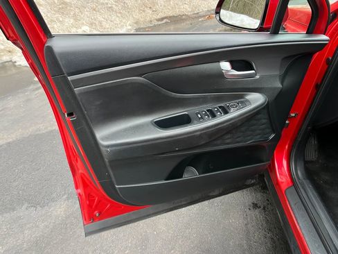 Used 2021 Hyundai Santa Fe SEL image 11