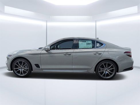New 2025 Genesis G70 2.5T image 6