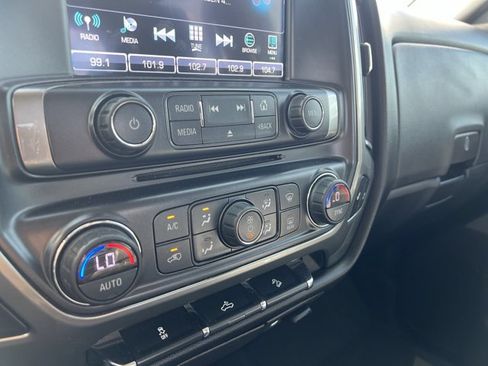 Used 2018 Chevrolet Silverado 1500 LT w/ All Star Edition AWD/4WD image 11
