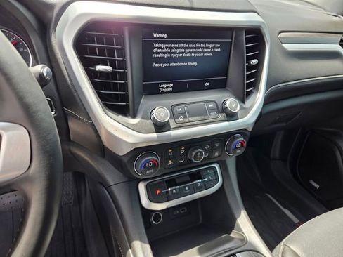 Used 2023 GMC Acadia SLT w/ Elevation Edition FWD image 25