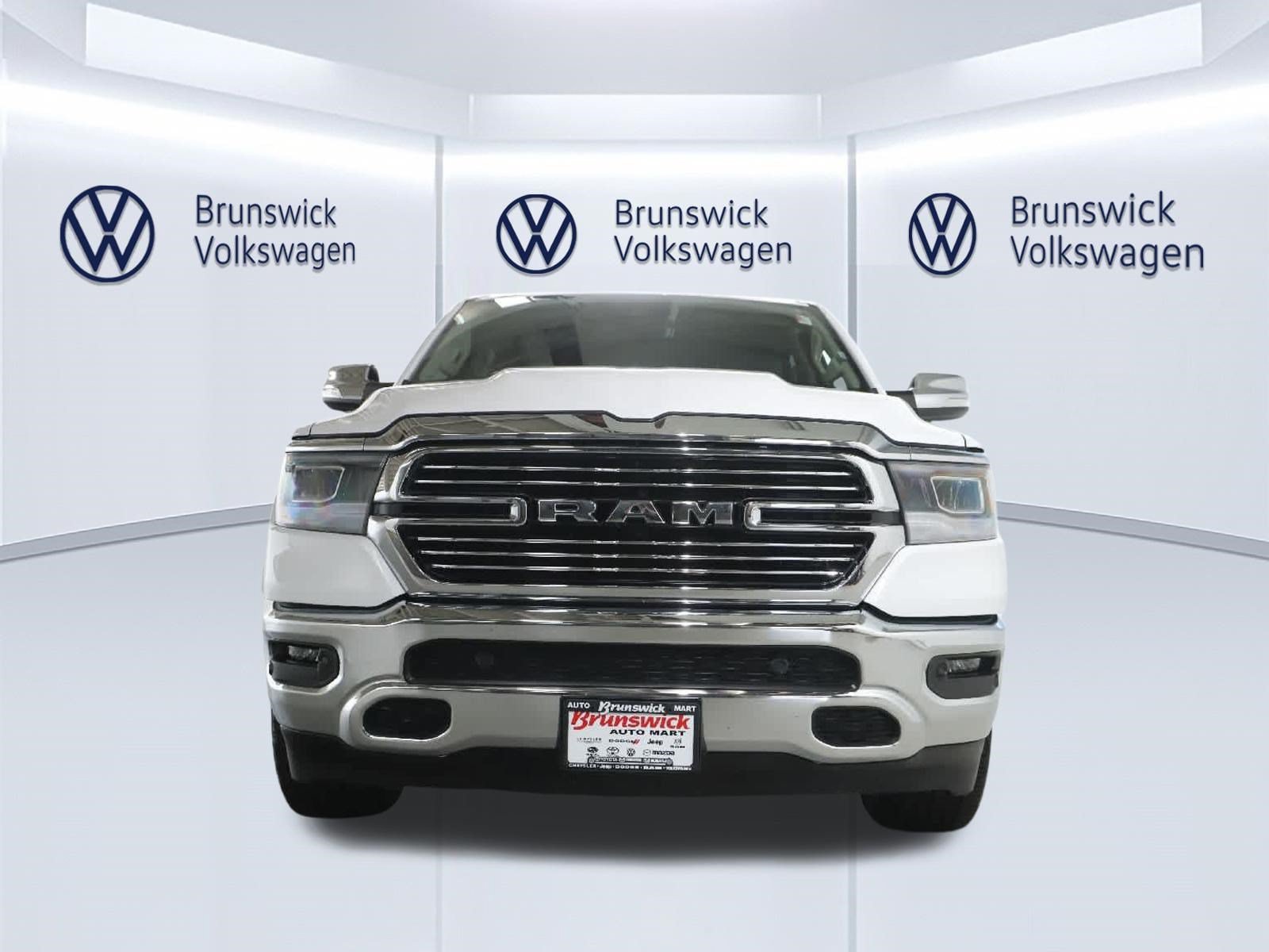 Used 2021 RAM 1500 Laramie AWD/4WD image 5